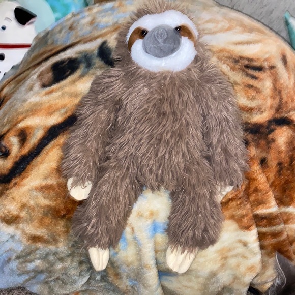 Sloth Stuffed Animal - Picture 1 of 4